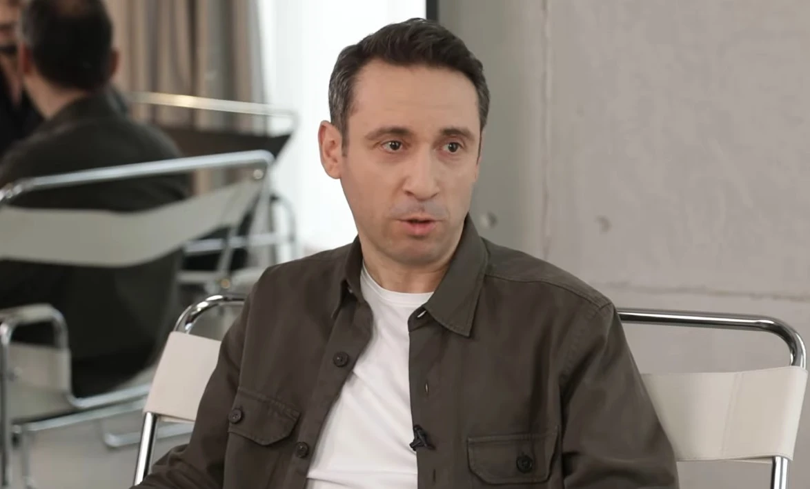 thvogh-thqageghdzery-arvoghj-pahi-bayc-mardkanc-vra-thqelvou-hamar-chogtagvortsi-hayk-marvouthyany-alen-simvonyani-masin