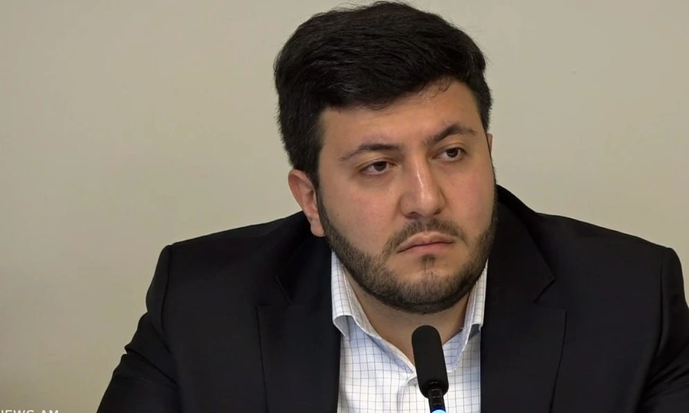 300-000-adrbejanci-vo-nc-kga-hh-aprelvou-ethe-angam-irenc-verahskvoghvouthyan-tak-gtnvvogh-lgh-chen-gnvoum