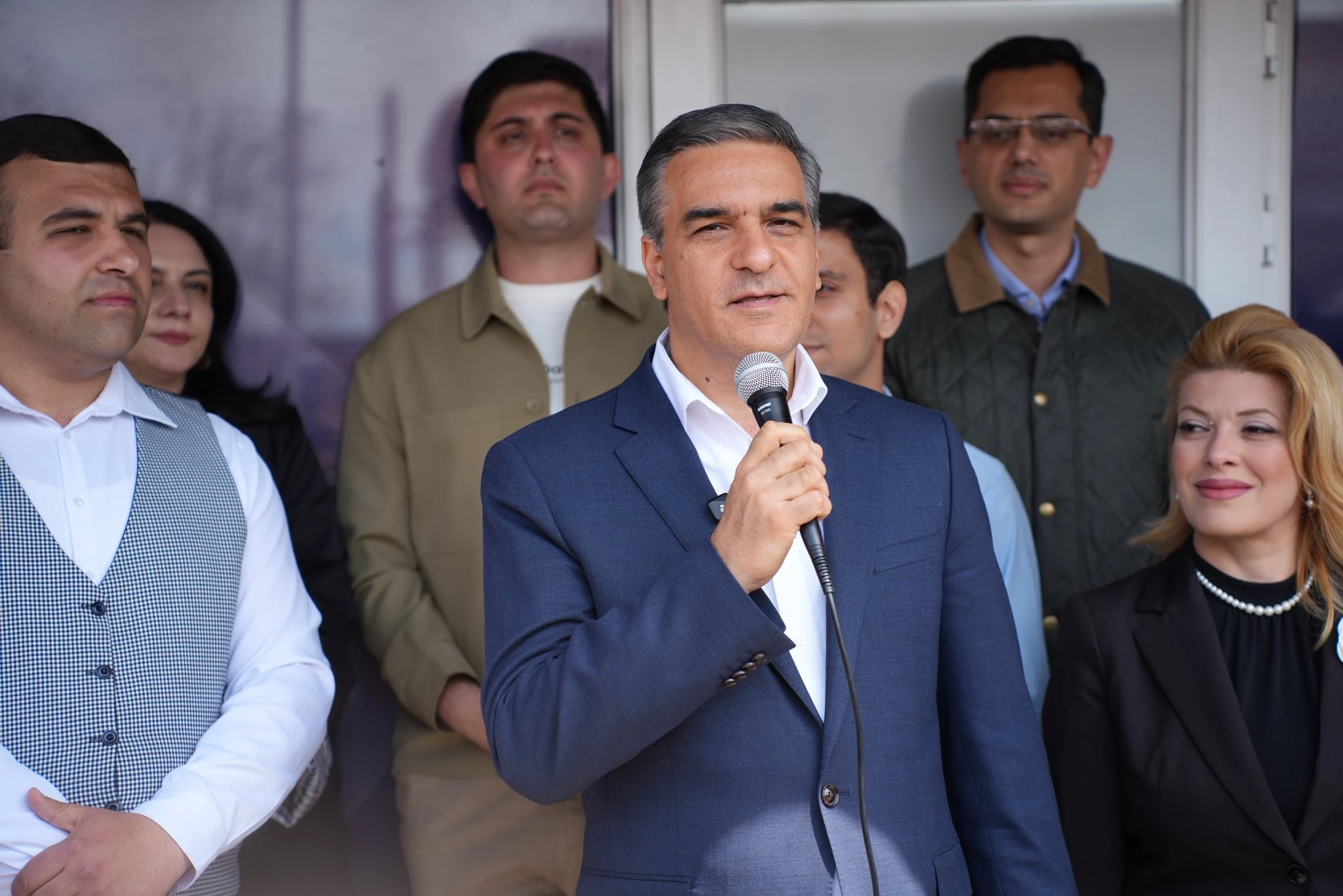 mez-hamar-arajnayiny-mer-erkri-shahn-e-hvouysy-mer-zhvoghvovvourdy-miasnvouthyan-thevery-armavirvoum-bacec-nvor-grasenyak