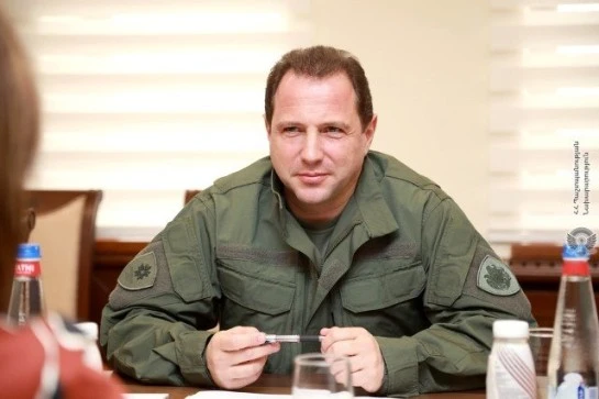 samvel-karapetyani-ajakcvouthyvouny-banakin-eghel-e-bavakanin-eakan-vou-bazmazan-davith-tvonvoyan