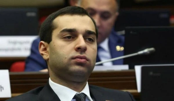 argam-abrahamyany-teghaphvokhvel-e-aats-mekvousaran-zhvoghvovvourd